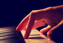 西班牙大胜格鲁吉亚，晋级领跑