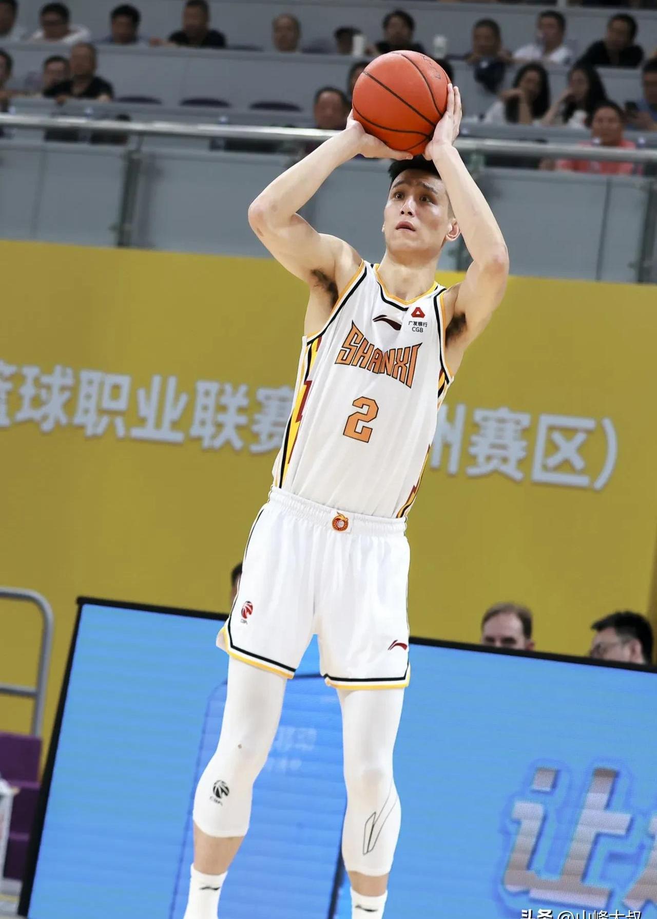 吉林队员发挥出色，为球队带来胜利的简单介绍